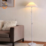 Customizable Cream Aesthetic Floor Lamp Coat Rack - 图片 2
